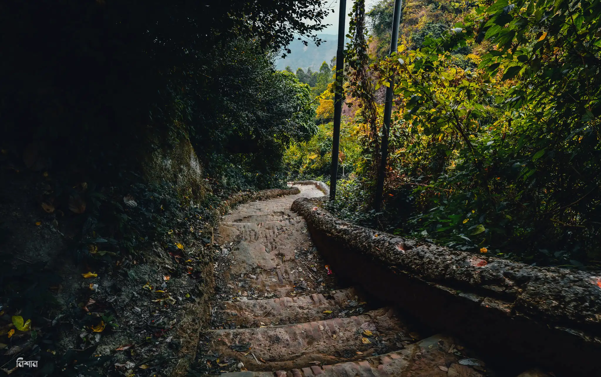 “Discovering Paradise: A Thrilling Adventure in Bangladesh’s Hill Tracts”