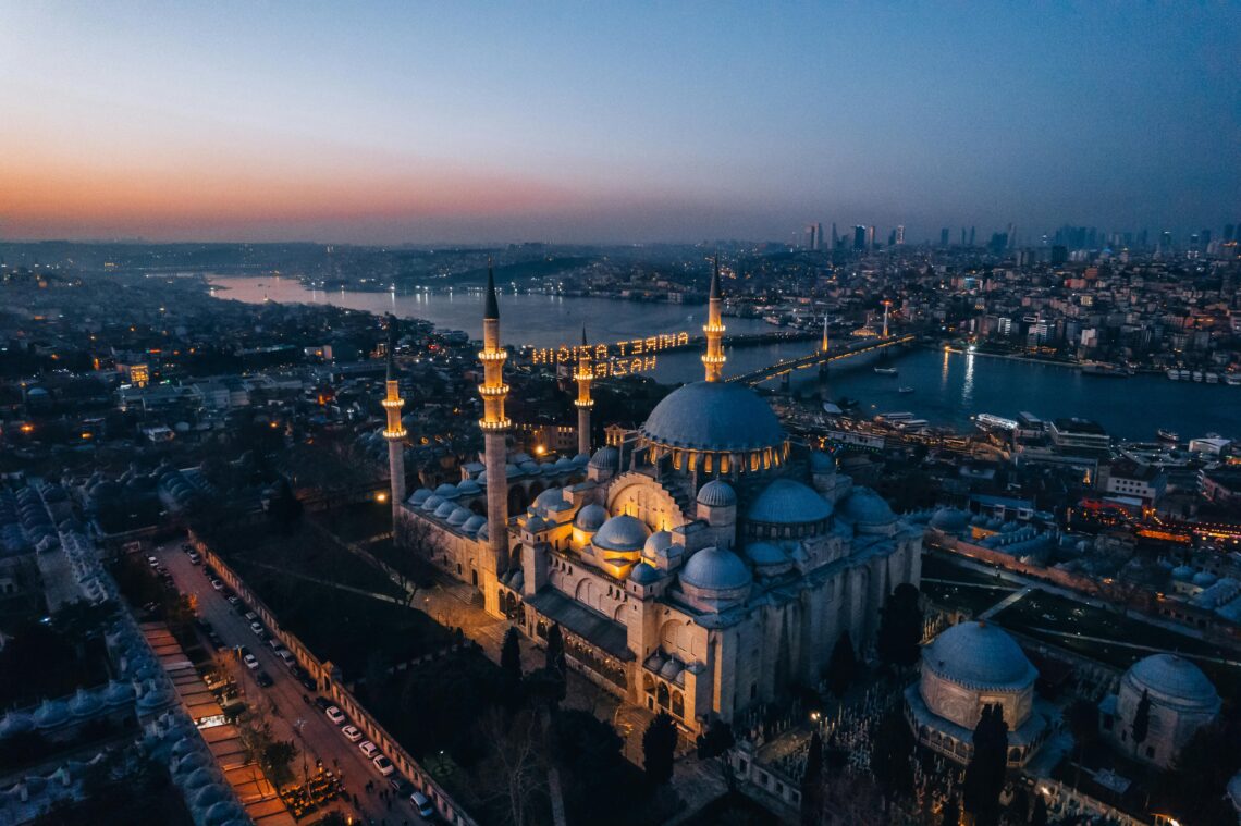 mosque-in-Istanbul-in-turkey-at-sunset